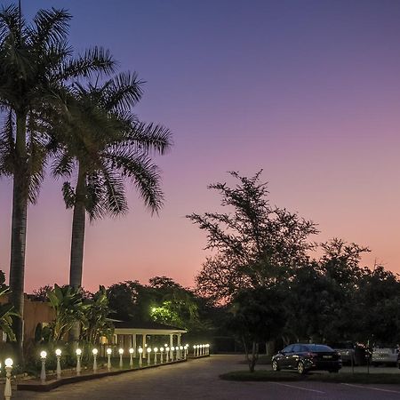 Simunye Country Club And Lodge Mhlumeni Exterior photo